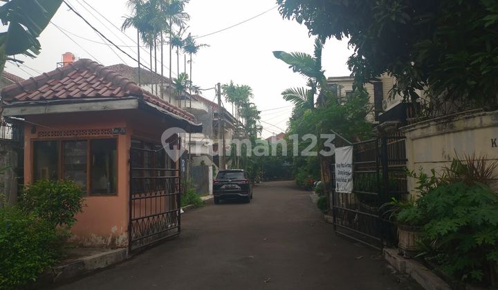 Pejaten Barat House, Rambutan Street, Pasar Minggu, South Jakarta 2