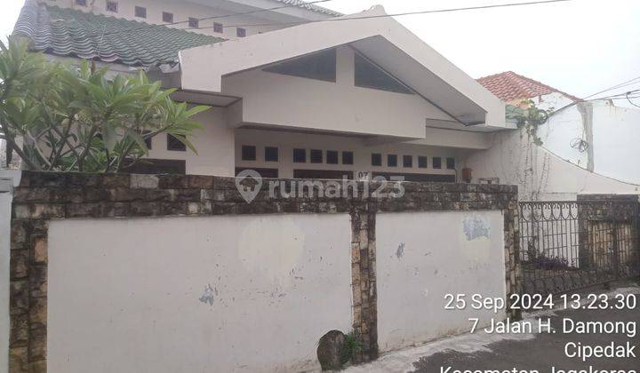 Rumah Dibawah Pasar Jl H Damong Cipedak Jagakarsa Jaksel  1