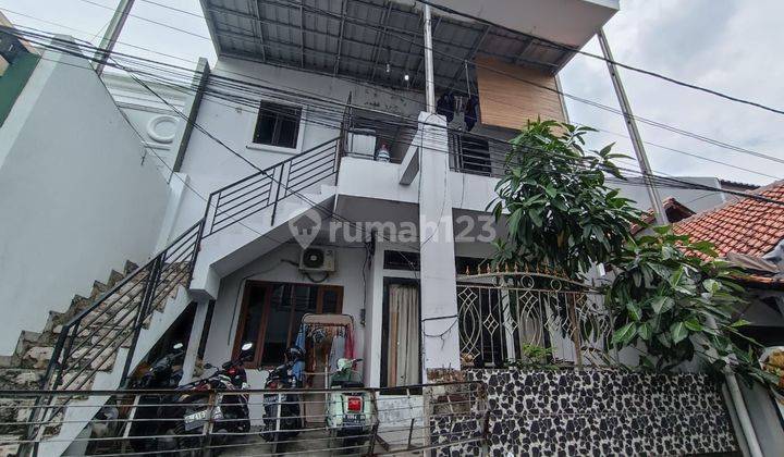 Rumah kost Gandaria utara kebayoran baru Jln Kweni jaksel 1