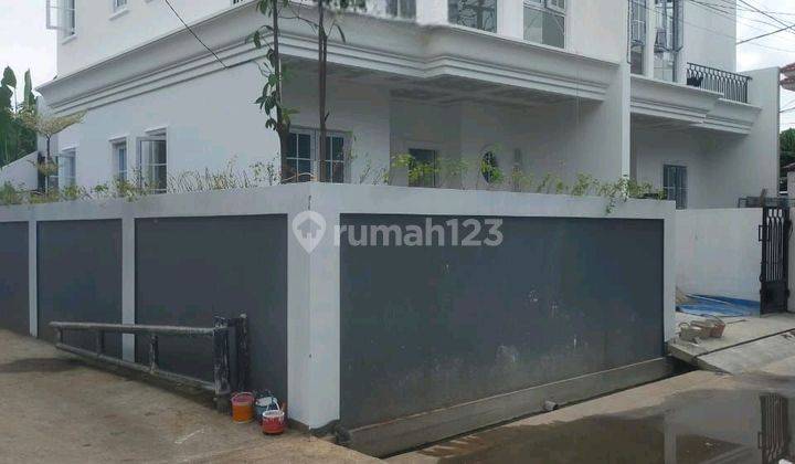 Rumah Brand New Clasic Siap Huni Dekat Tol & Lrt Jatiwaringin  1