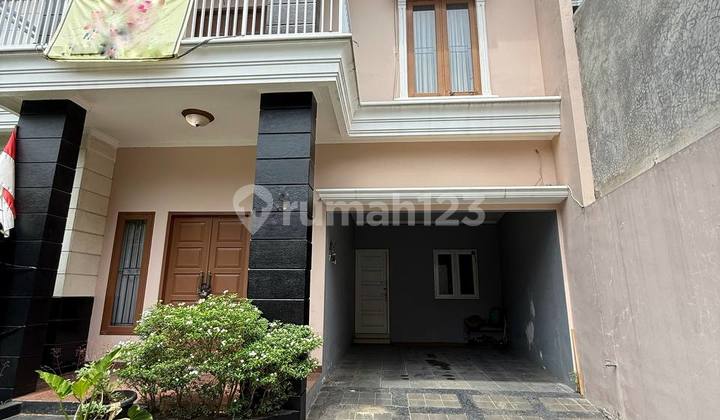 Rumah Eksklusife Dlm Cluster Full Furnish Sriwedari Cibubur