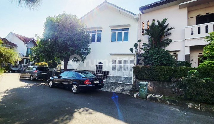 Ready-to-Occupy House in Elite Cikunir Bekasi Complex 2