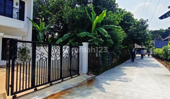 Rumah Baru Klasik Modern Dlm Perum Di Kodau Jatimekar  Pondok Gede  2
