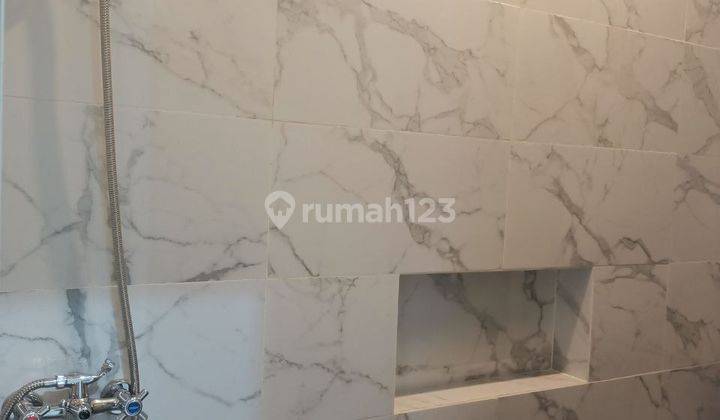 Rumah Baru Klasik Modern Dlm Perum Di Kodau Jatimekar  Pondok Gede  11