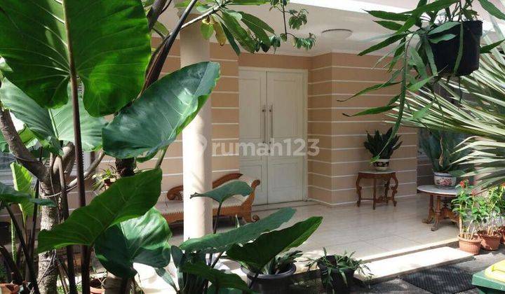 Rumah Private Pool Luas CANTIK Startegis Cipete Jaksel  2