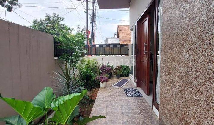 Rumah Hook Furnish Modern Dlm Perum Kav Dki Pondok Kelapa Duren Sawit  2