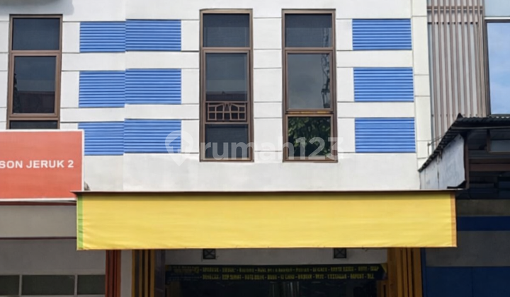 Ruko Pinggir Jalan Cocok Usaha Kantor Toko Kuliner di Kebun Jeruk