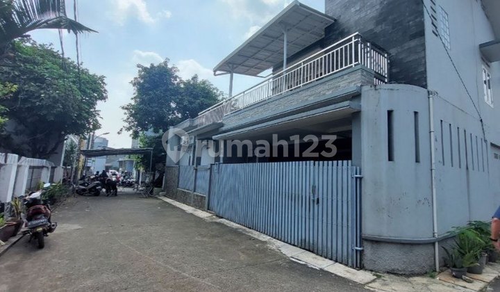 Rumah Hook Kokoh Luas Dlm Perumahan di Jatimakmur Bekasi Rumah Hook Kokoh Luas Dlm Perumahan di Jatimakmur Bekasi
