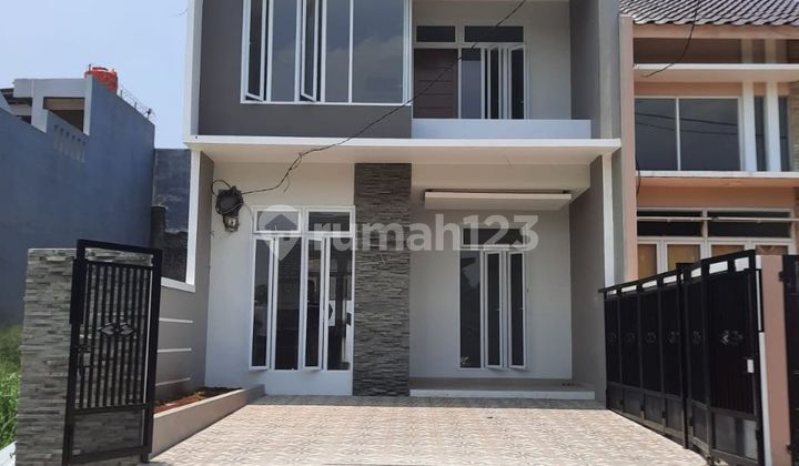 Modern Cool Ready-to-Occupy New House in Jatiasih