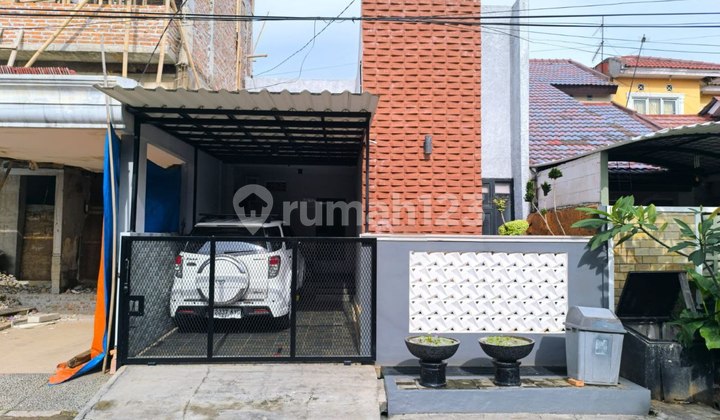 Rumah Siap Huni Design Industrial Minimalis Dlm Cluster di Galaxy