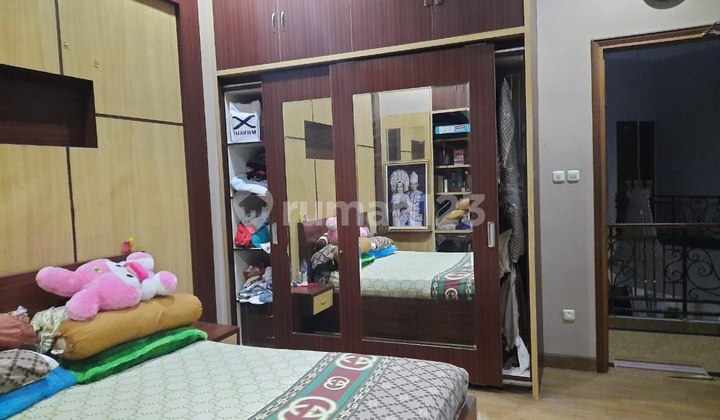 Rumah Mewah Luas + Ada Kamar Kost Vip Di Rawamangun  2