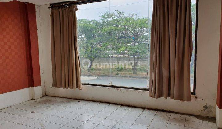 Sewa Ruko siap pakai Lokasi strategis di Harapan Indah Bekasi 2