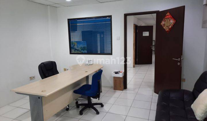 DIJUAL RUKO 4 LANTAI, DI JL CENGKEH JAK - BAR, LOKASI STRATEGIS DEKAT KOTA TUA,SIAP PAKAI, HARGA EKONOMIS 