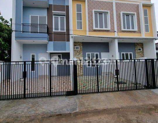 DIJUAL RUMAH BARU MILENIALIS 2 - LANTAI,STRATEGIS HARGA EKONOMIS DI PERUM.GADING GRIYA LESTARI,JAKARTA - UTARA 1