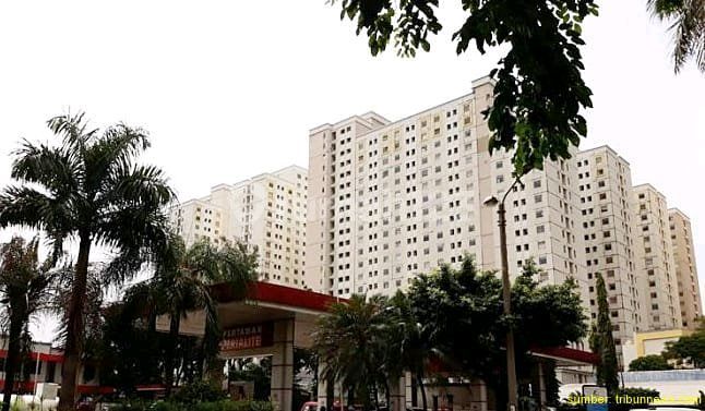 For Quick Sale: Gading Nias Residence Tower Chrisant Apartment, Affordable Price, Strategic Location on Jl. Pegangsaan Dua, Kelapa Gading, North Jakarta, Near Kelapa Gading Mall (KGM).