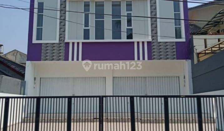 Disewakan Cepat Ruko Gandeng 3 Lantai, Harga Murah, Lokasi Strategis, Jl. Gading Griya Lestari Raya, Jakarta - Utara 2