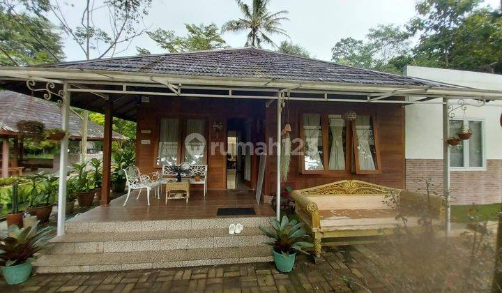 Villa Evelyn Rose Jl Lembah Neundeut Ciawi 1