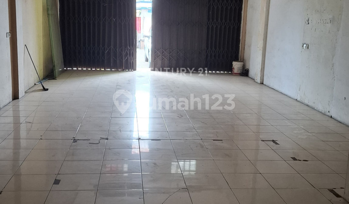 Strategic Shop House Near Toll Road on Jl Pangkalan Raya Cibuluh Bogor 2
