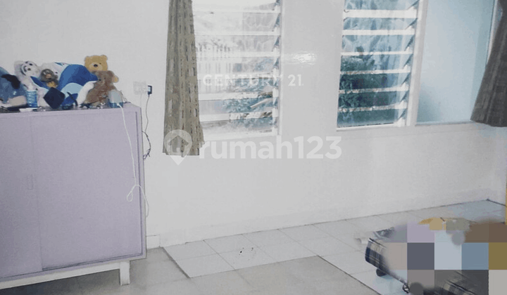 Strategic House Near Toll Road and Campus in Bogor Baru Housing 2