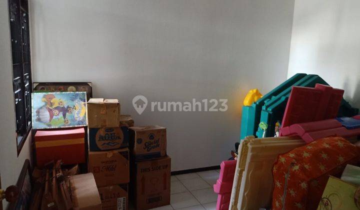 Rumah Dekat Kolam Renang Villa Duta Bogor 2