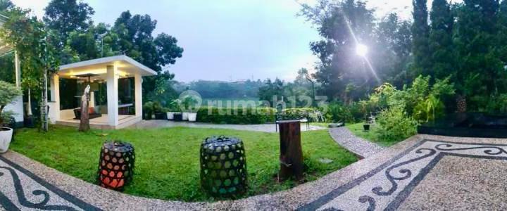 Luxury House in Greencove Bsd City, Master Type 4 Bedrooms 2