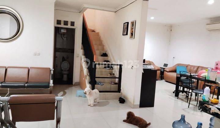 Rumah 2 Lantai Unfurnished Siap Huni di Metland Puri 2