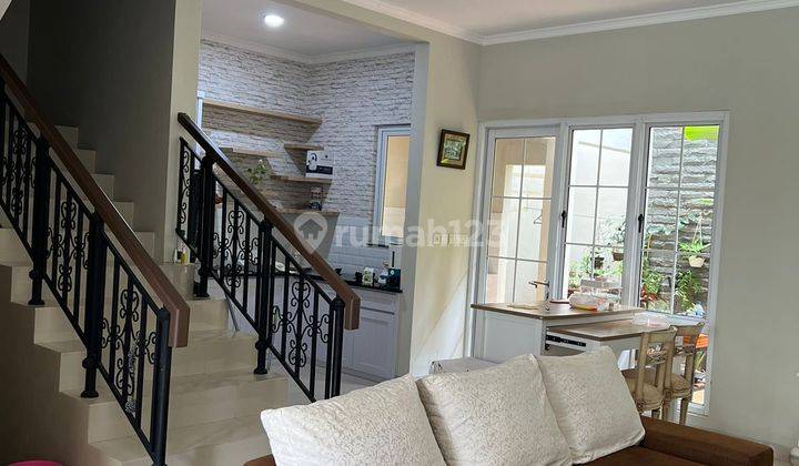 Rumah Semi Furnish Hadap Timur Laut Rapi Siap Huni 2