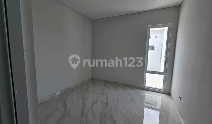 Pasadena Grand Residence Gading Serpong, Type Master 4 Kamar 2