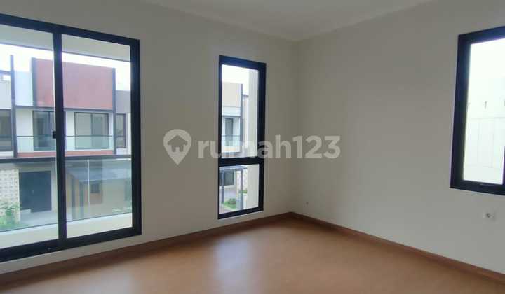 Rumah  2 Lantai Premium Di Cluster Carson Gading Serpong 2