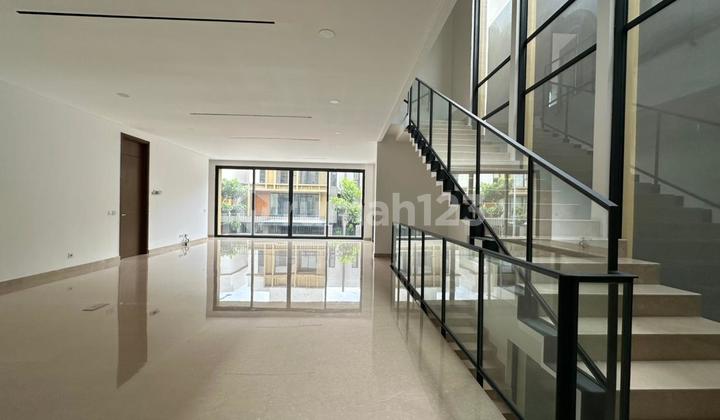 3-Story Brand New House In Echante Bsd City Tangerang