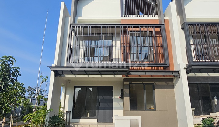 Rumah Baru 3 Lantai Di Gading Serpong 1
