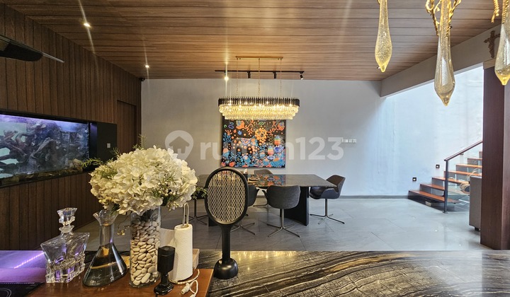 Bangunan Mandiri Mewah Full Funish Bagus Unik di Alam Sutera 2