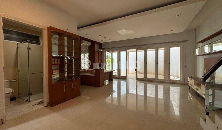 Rumah Bangunan Mandiri Siap Huni Bagus Di Alam Sutera