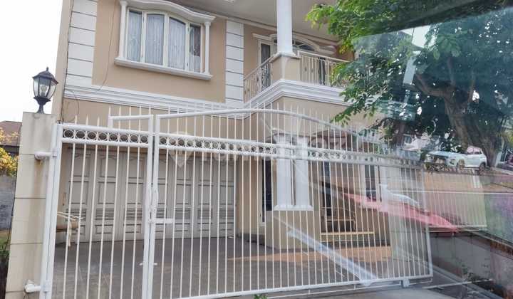 Rumah Mewah Banyak Kamar Cocok Untuk Keluarga Besar Di Lippo Karawaci Rumah Mewah Banyak Kamar Cocok Untuk Keluarga Besar Di Lippo Karawaci