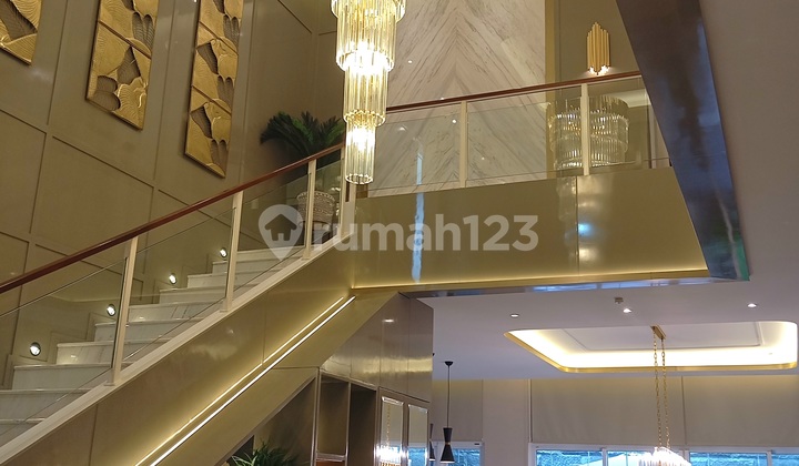 Rumah Mewah Fully Furnished Ex Show Unit di Pasadena Grand Residence Gading Serpong Tangerang 2