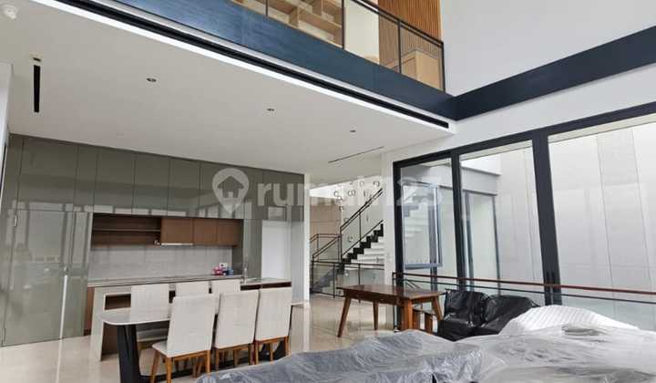 Lyndon Luxury House at Navapark BSD City, Private Pool Lyndon Luxury House at Navapark BSD City, Private Pool