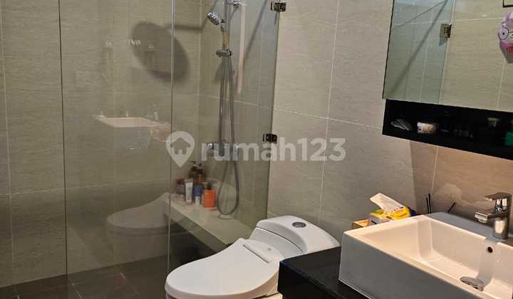 Turun Harga!! Jual Cepat!! Full Furnished Rumah Di Mozart Gading Serpong 2