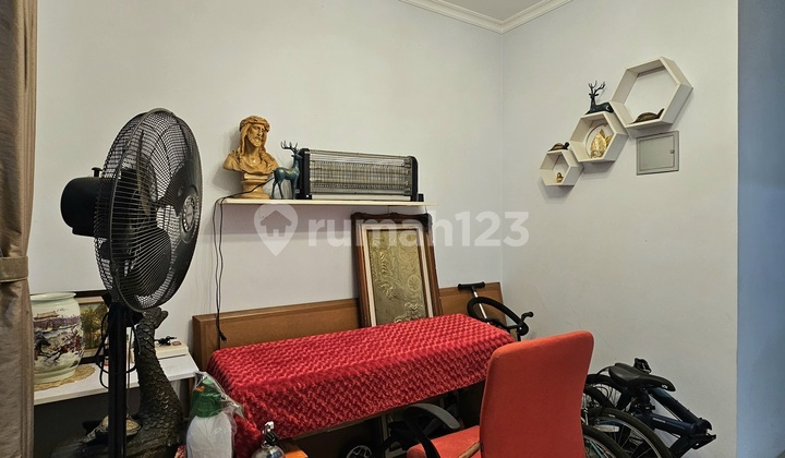 Murah!! Rumah Rapi Siap Huni Di Sektor 1d Gading Serpong 2