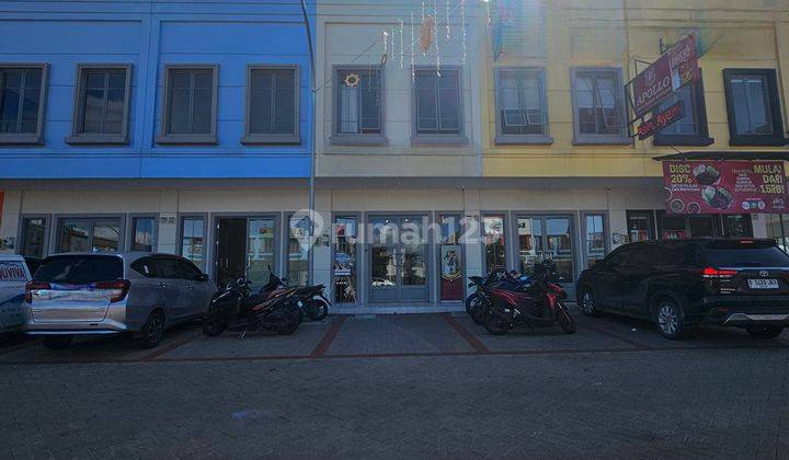Ruko Hadap Jalan Di Kawasan Ramai Maggiore Gading Serpong Favorite Untuk Buka Usaha