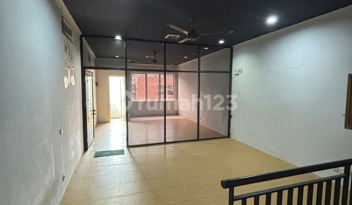 Ruko Golden 8 Gading Serpong, 2 Lantai, Siap Pakai