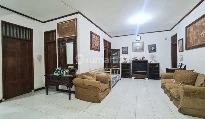 Rumah Besar Siap Huni Murah Di Area Bintaro  2