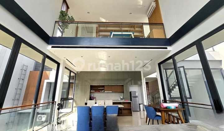 Lyndon Luxury House at Navapark BSD City, Private Pool Lyndon Luxury House at Navapark BSD City, Private Pool