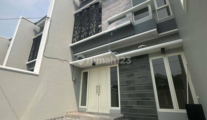 Rumah Klampis Masuk Gang Wisma Mukti 1