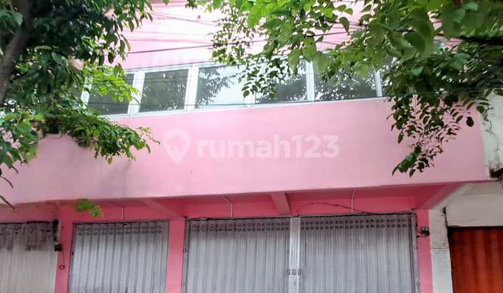 Sewa Ruko Pucang Anom. Renovasi Bagus. Cocok Toko, Barbershop. 1
