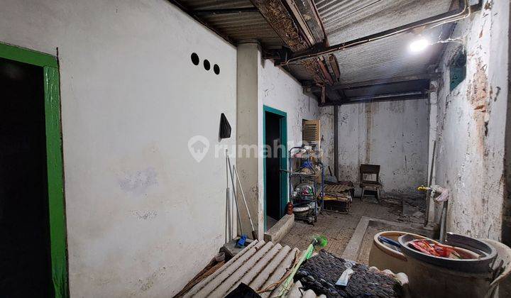 Rumah Mojo Dekat Kampus Kedokteran UNAIR. Hitung Tanah. 2