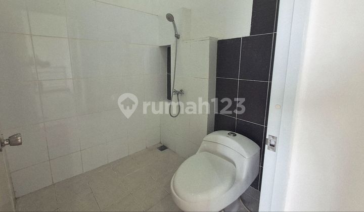 Dijual Rumah La Diva Menganti. Sudah Renovasi. Jalan Boulevard. Dijual Rumah La Diva Menganti. Sudah Renovasi. Jalan Boulevard.