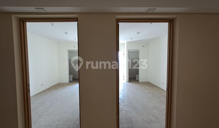 Yale Educity Apartment. 2 adjacent connecting studio units, unfurnished. 2