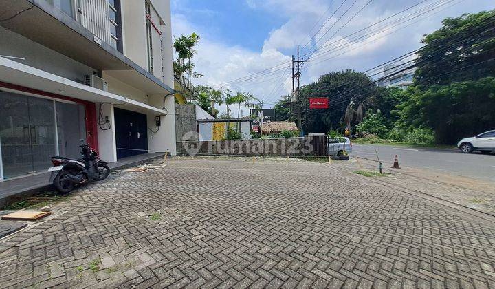 Ruko Raya Jemursari Hotel Luminor, Cleo, Starbucks. Parkir Luas. 2