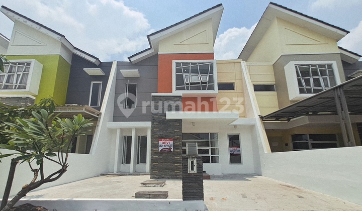 Dijual Rumah La Diva Menganti. Sudah Renovasi. Jalan Boulevard. Dijual Rumah La Diva Menganti. Sudah Renovasi. Jalan Boulevard.