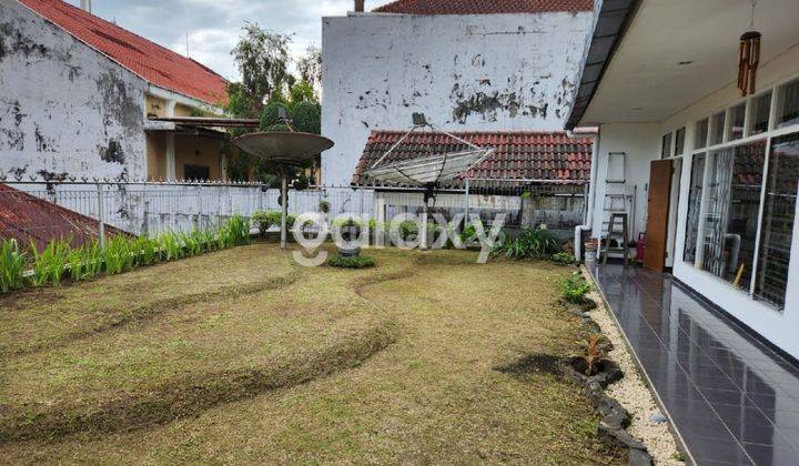 Villa Tretes Dekat Hotel Surya Prigen. Nol Jalan Raya. 2